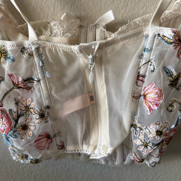 Victoria’s Secret  Dream Angels Unlined Bra Top Embroidered Corset Bustier 32C - Picture 7 of 10